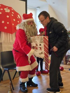 Člani društva Sožitje Kamnik so se veselili prihoda Božička  (6)